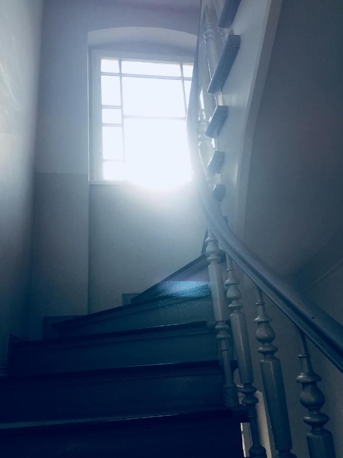Zentral Und Ruhig Nahe Ku'damm! Appartement *